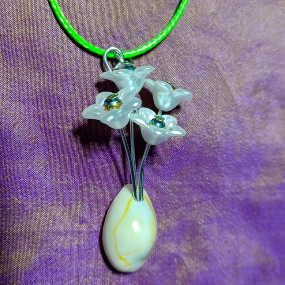 Flowers shell beads silver rainbow iridescent handmade beads white yellow golden